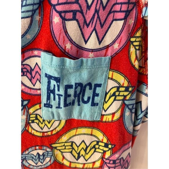 DC Comics Wonder Woman pajama gown large-xl red - Picture 6 of 7